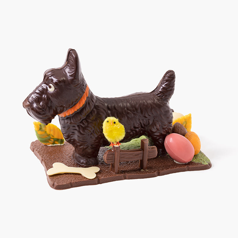 Producto a granel: Perrito pequeno negro.