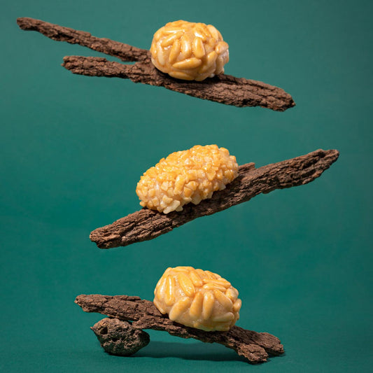 Pinon sin azucar panellet granel 1 122 g, disponible en presentación a granel.