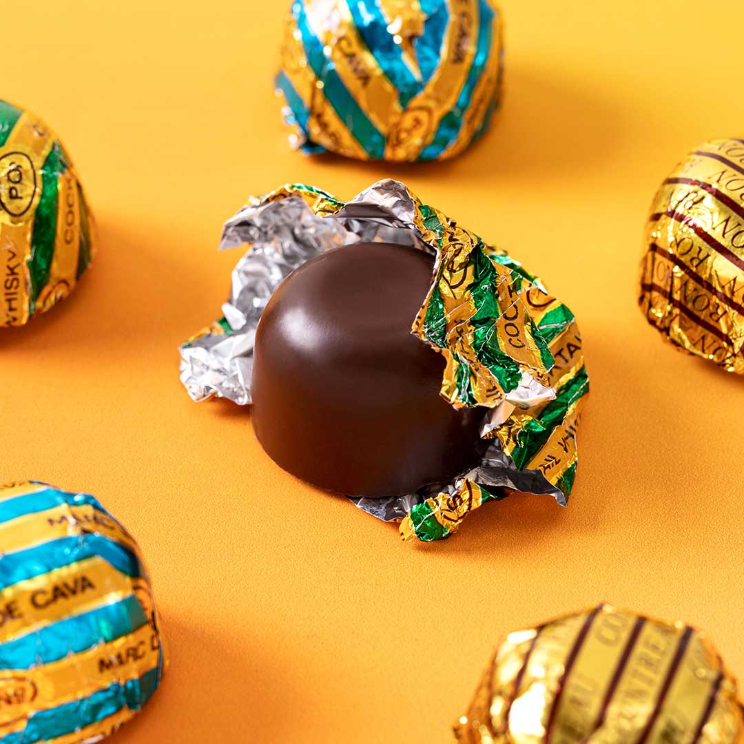 Bombones de licor caja 300g, presentación a granel.