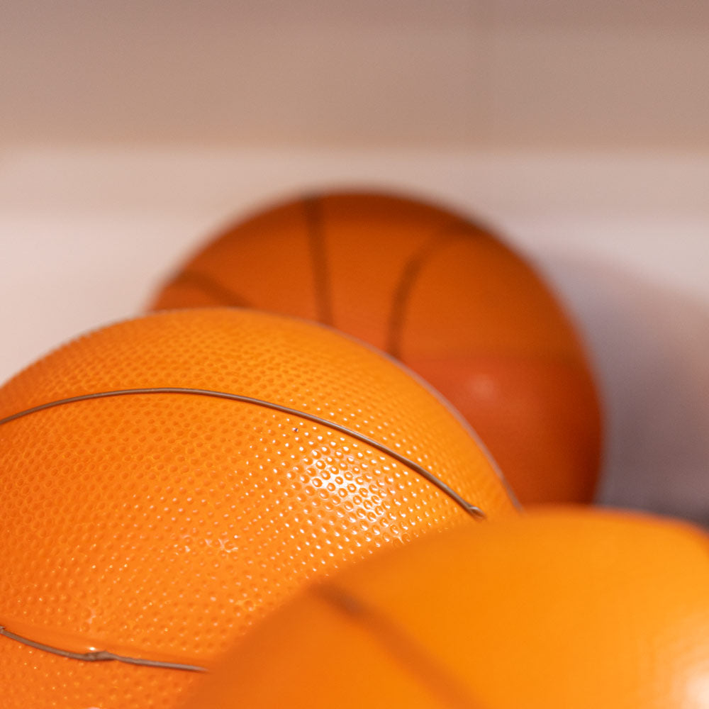 Presentación de Pelota basquet negra, en formato a granel.