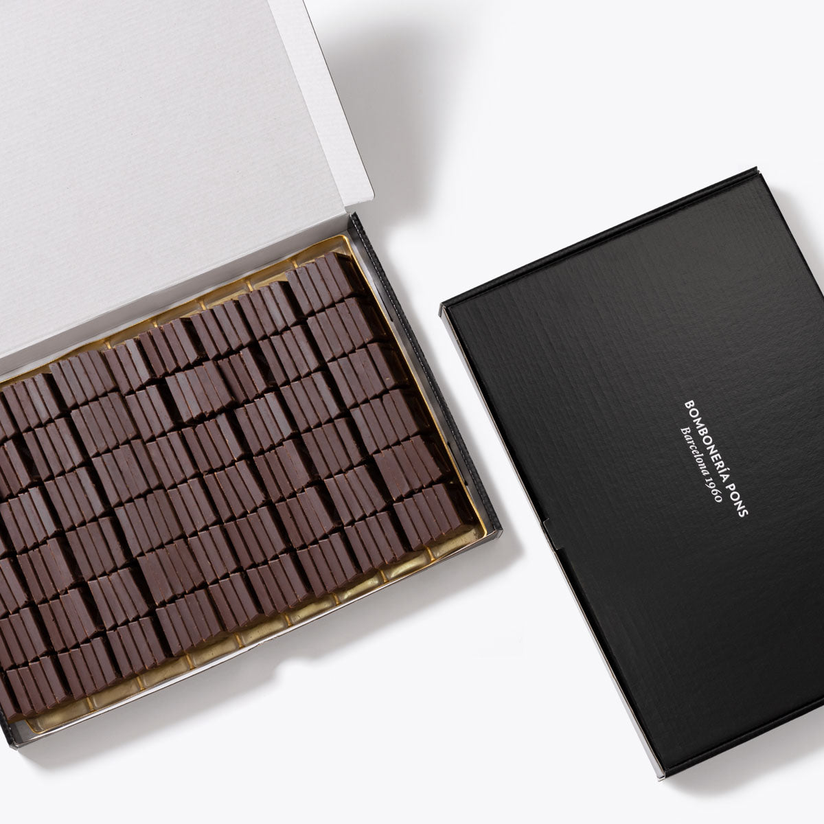 Chocolatina 5g sin azucar granel 860g, disponible en presentación a granel.